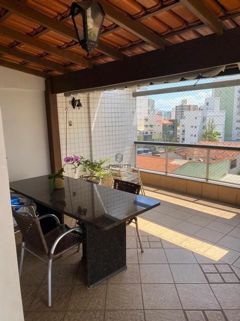 Cobertura à venda em Vitória, Jardim Camburi, com 3 quartos, com 200 m², Ed. Florenza
